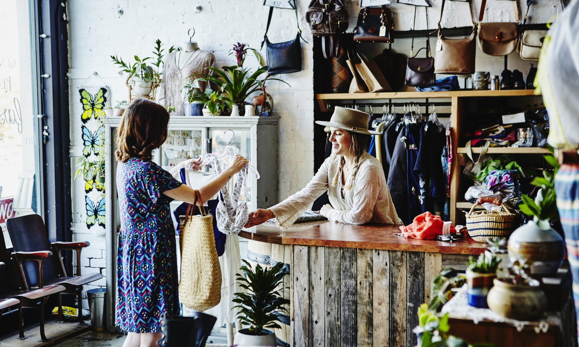 5 Essentials You Must Have When Starting a Retail Store