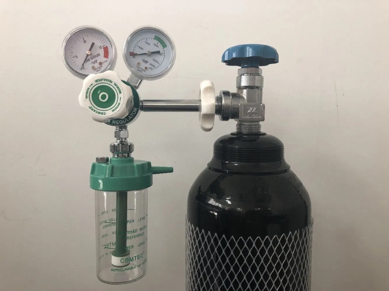 Oxygen Tank Regulators: Safeguarding Precision in Medical Gas Delivery